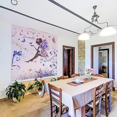 Apartment Il Casolare Di Campagna - Piano Terra By Interhome