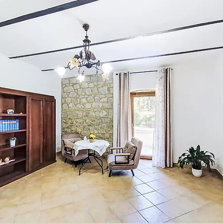 Apartment Il Casolare Di Campagna - Piano Terra By Interhome Archi (Chieti)